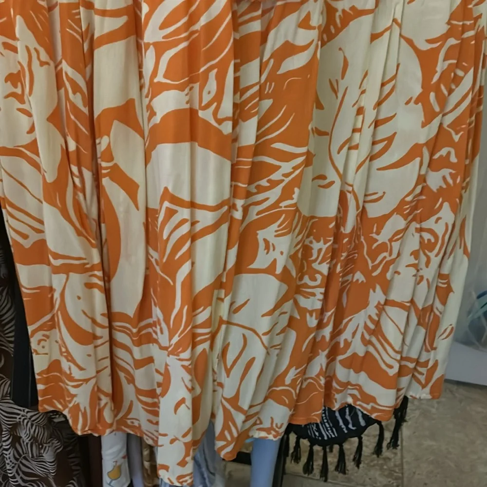 Wise Leg pants - Picture 2 of 2